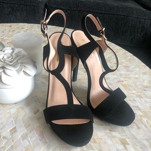 Glaze Black Heels (Never Worn)